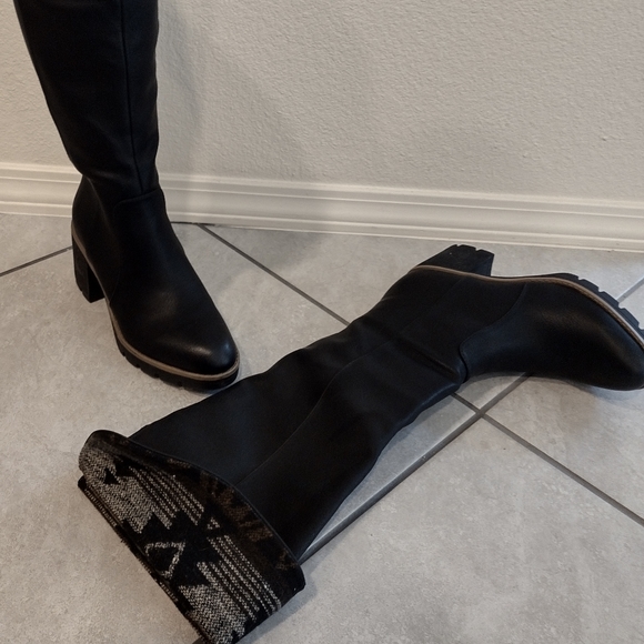 SOUL Neutralizer black knee high boots - Picture 4 of 4